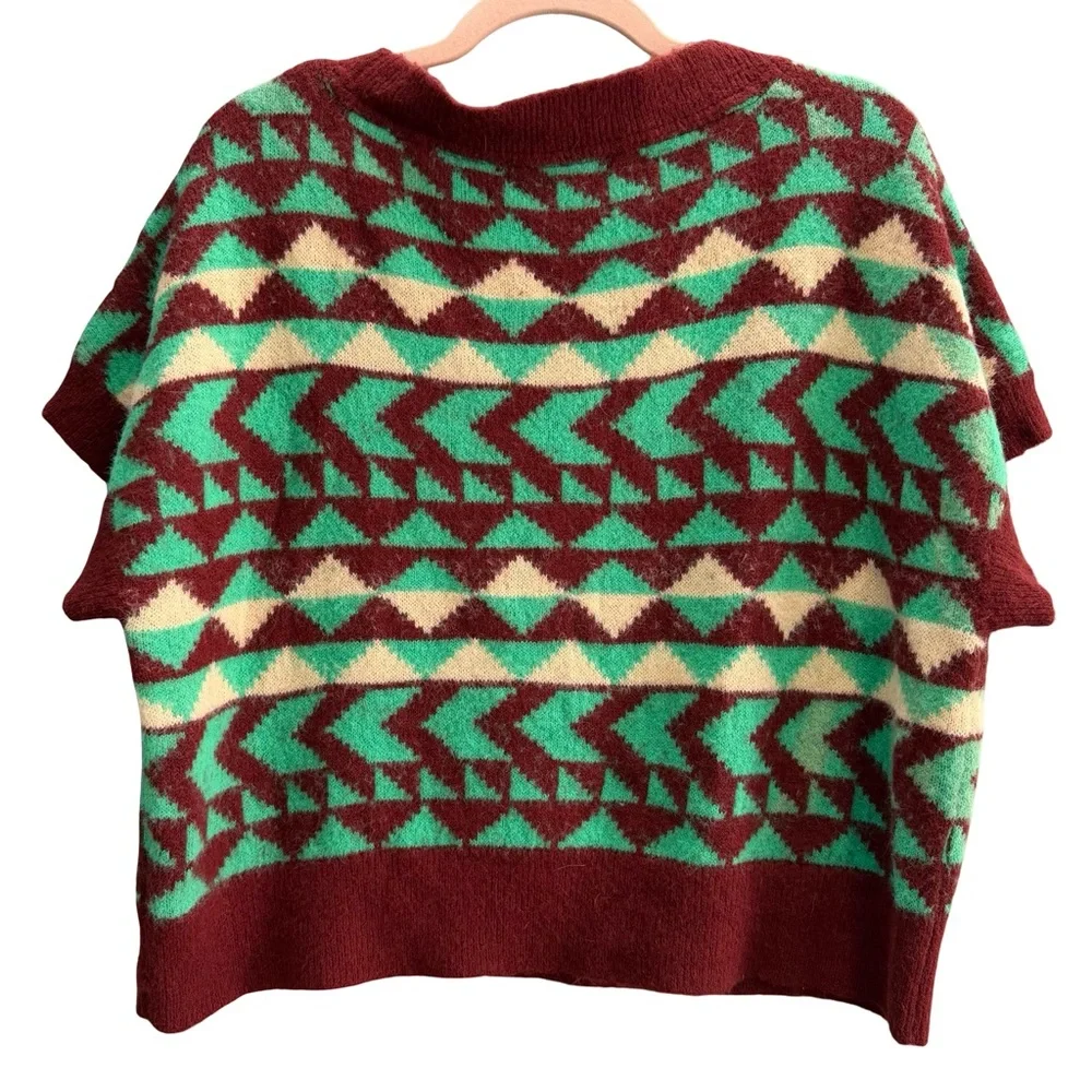 Free people Geometric‎ Patterned V-Neck Sweater - Green and Burgundy M